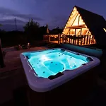 Woodparadise بيت للعطل Nagyrada